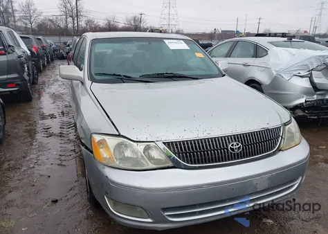2001 Toyota Avalon Xls from USA, damaged, VIN 4T1BF28B61U161564